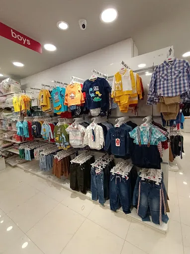 Image of: Babyhug Store in Vyasarpadi 2