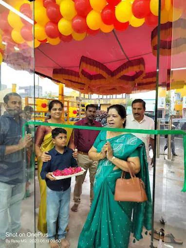 Image of: Born Babies in Moolakadai 2