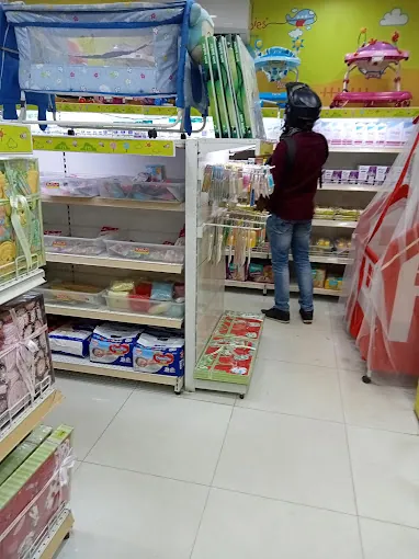 Born Babies in Valasaravakkam