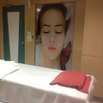 Image of: Beautiful Flowers Salon Sp In Anna Nagar