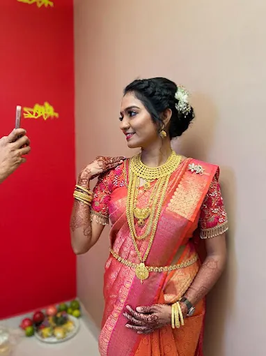 Image of: Blossom Bridal Salon And Academy In Ayanavaram