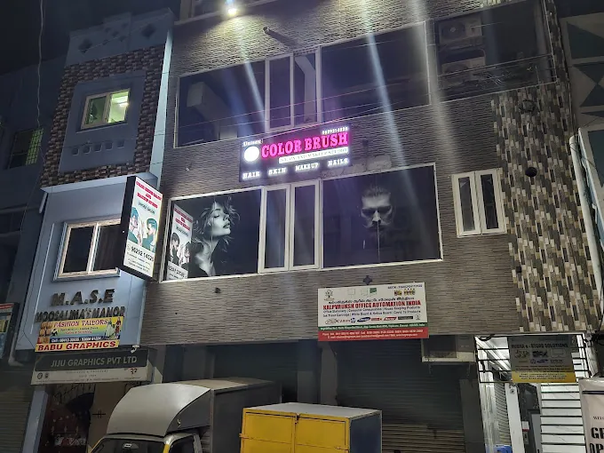 Image of: Color Brush Salon And Makeup In Triplicane