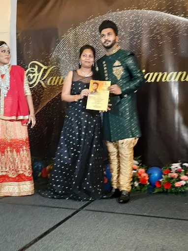Image of: Diana Beauty Care And Academy In Kodungaiyur