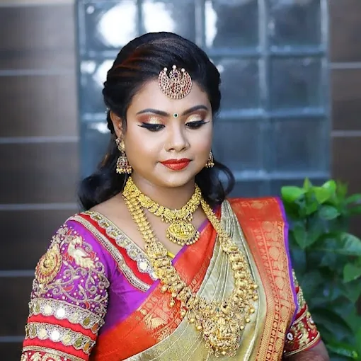 Image of: Esabella Elite In Anna Nagar 3