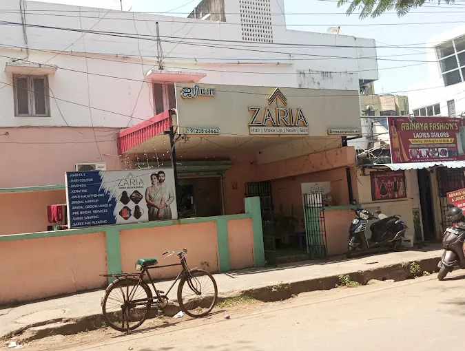 Image of: Essensuals By Toni And Guy In Anna Nagar