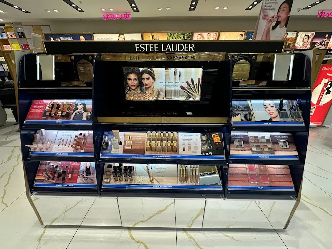 Image of: Estee Lauder In Velachery