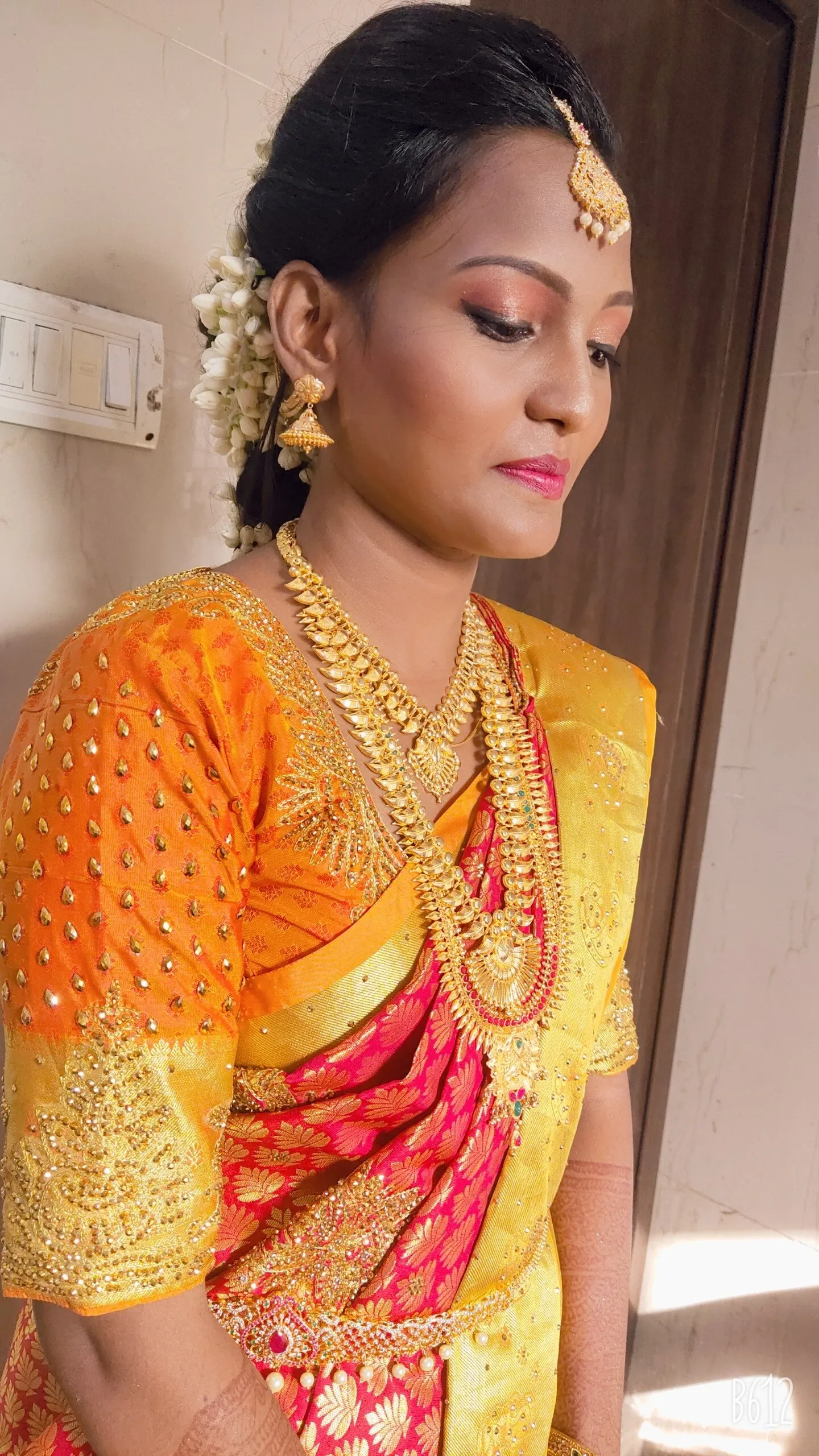 Image of: Faminas Beauty Salon In Besant Nagar