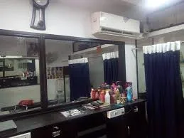 Image of: Geetha Ladies Beauty Parlour Home In Choolai