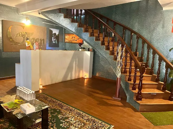 Image of: Green Day Spa In Valasaravakkam