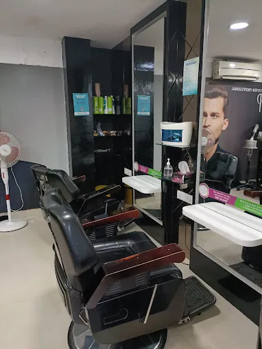 Image of: Green Trends Unisex Salon In Kodambakkam 3