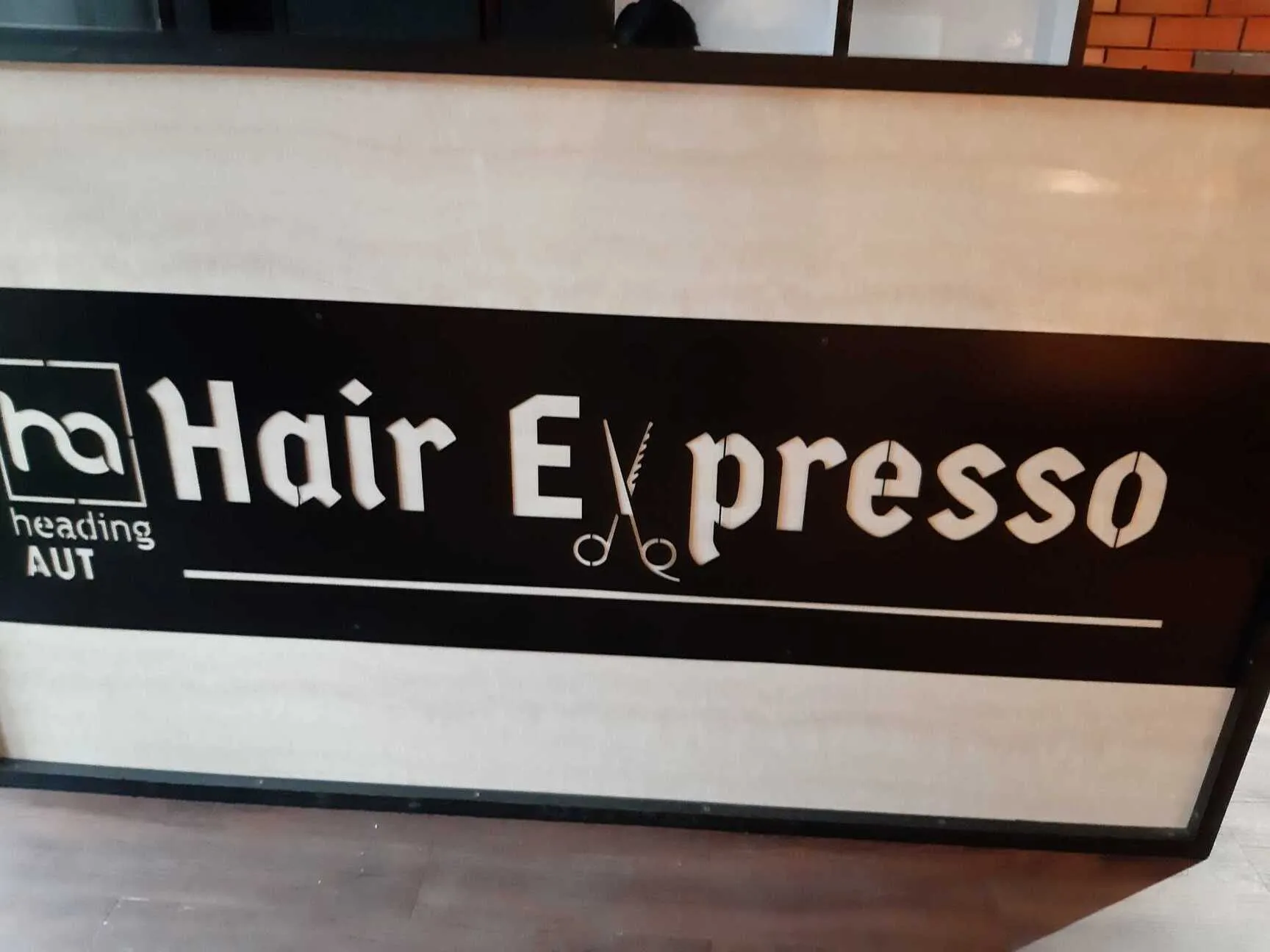 Image of: Heading Aut Hair Expresso In Chennai
