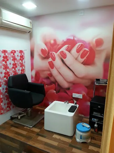 Image of: Kavithas Beauty Parlour In Mandaveli
