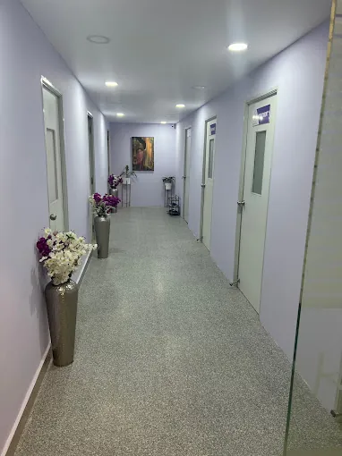 Image of: Kayvee Aesthetic Clinic In Adyar