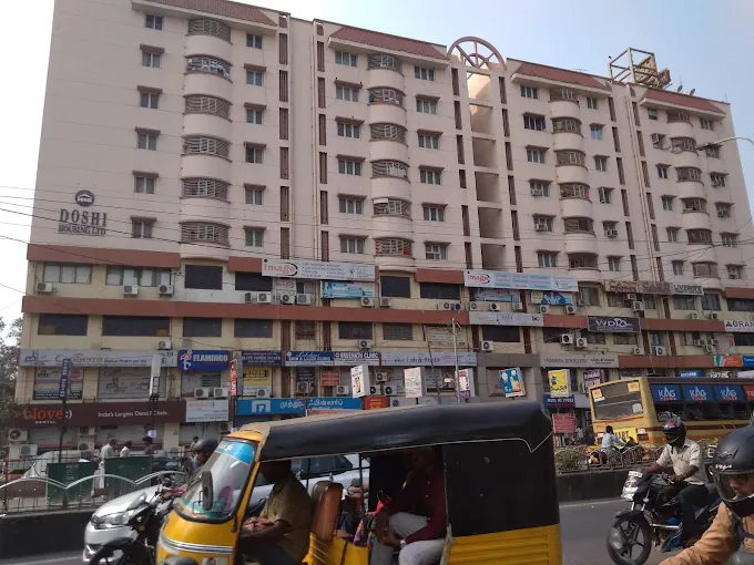 Image of: Lakshmi Skin And Laser Clinic In Vadapalani 3