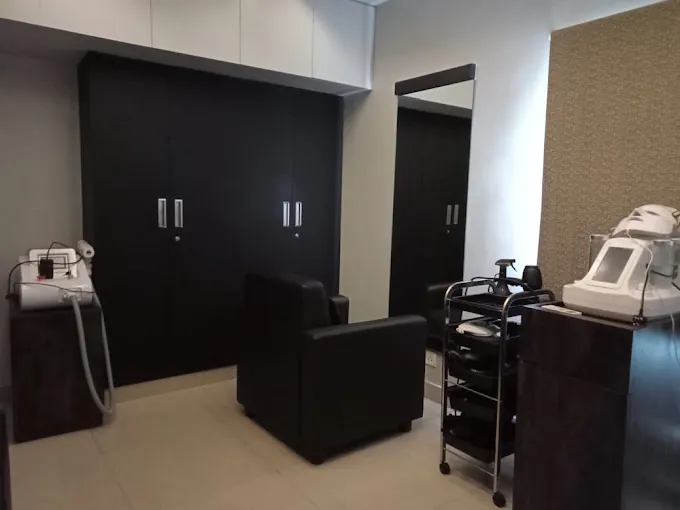 Image of: Le Thia Cares In Anna Nagar 4