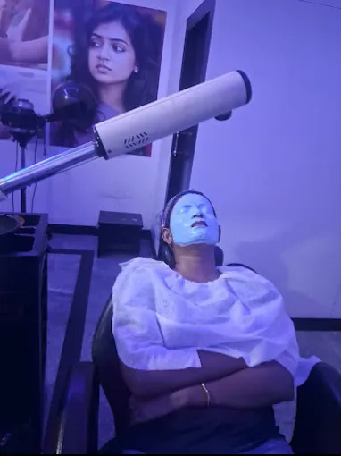 Image of: Leo Plaza Salon In Kodambakkam