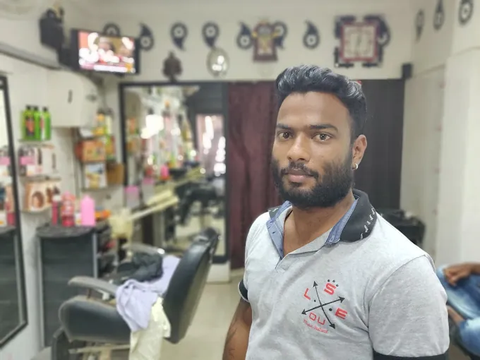 Image of: Look At Me Saloon In Choolai