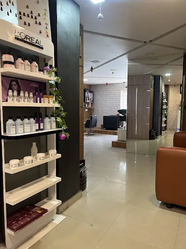 Image of: Mint Family Salon In Gopalapuram