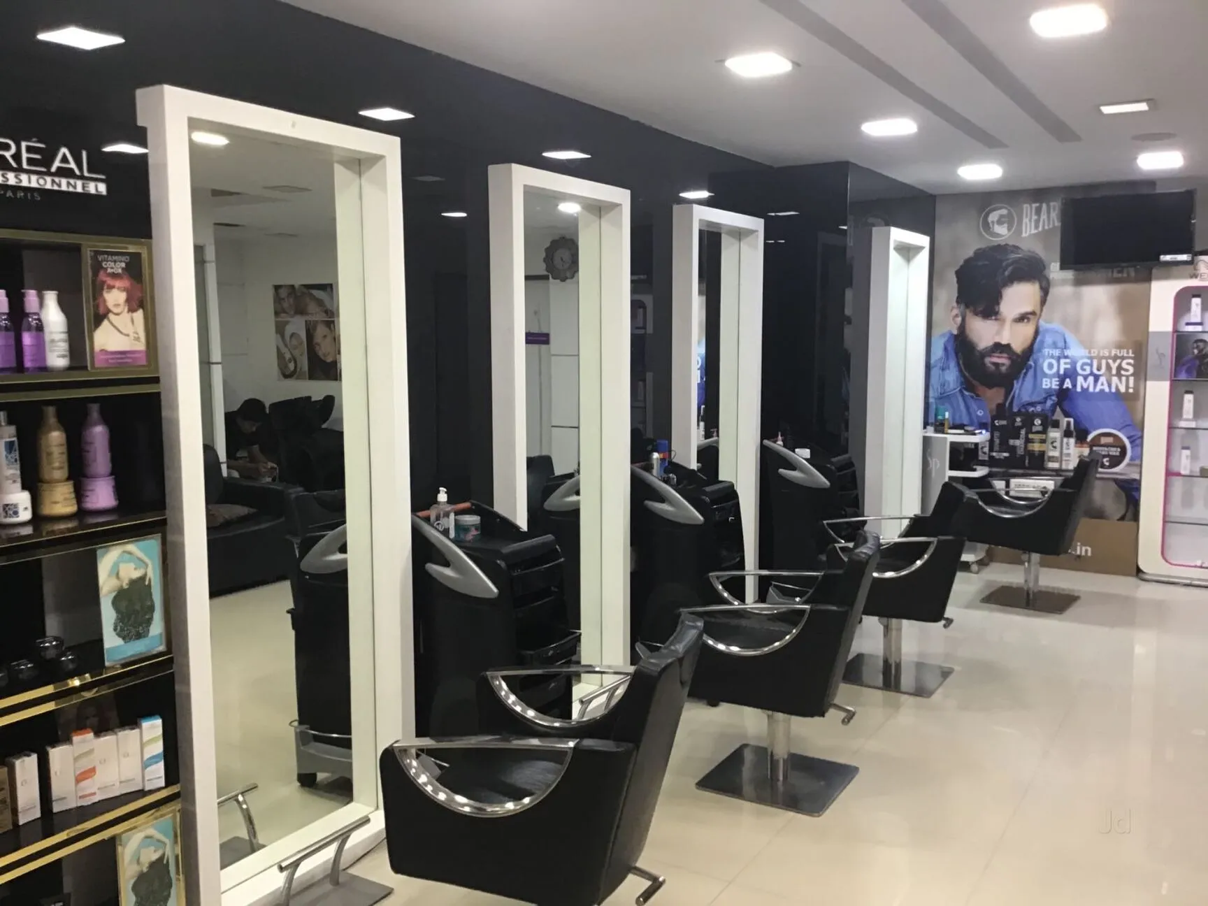 Image of: Naturals In Teynampet