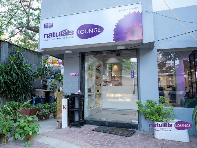 Image of: Naturals Lounge Ttk In Alwarpet