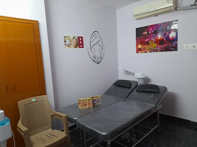 Image of: Purple Feathers Academy For Hair In Guindy