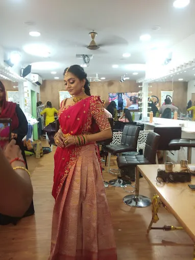 Image of: Rekha Make In Chennai
