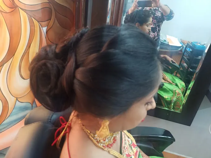 Image of: Seemaas Beauty Point In Choolai 2