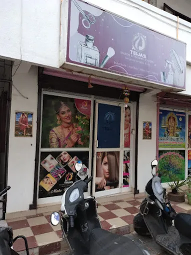 Image of: Teijas Womens Salon And Academy In Choolai