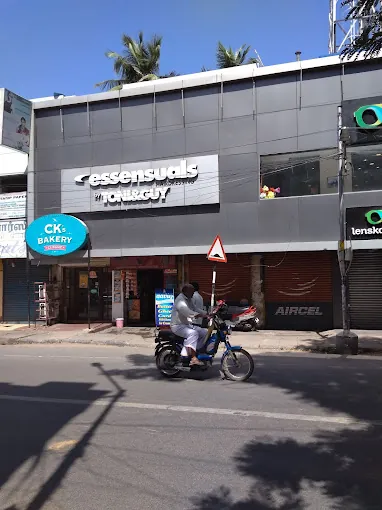 Image of: Toni And Guy Essensuals Hairdressing In Mambalam