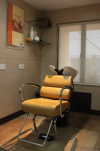 Image of: Vlcc Beauty Clinic In Velachery