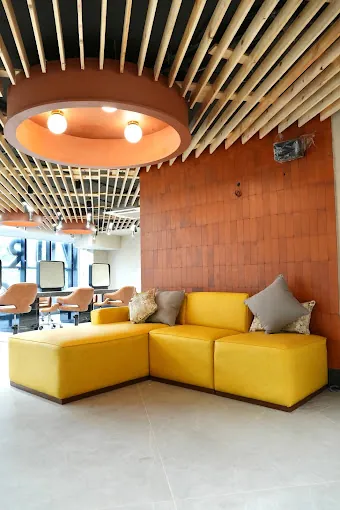 Image of: Vurve Salon In Adyar 2