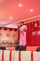 Image of: Radhis Bride And Groom Studio In Nungambakkam