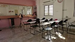 Image of: The Pink Beauty Salon In Perambur