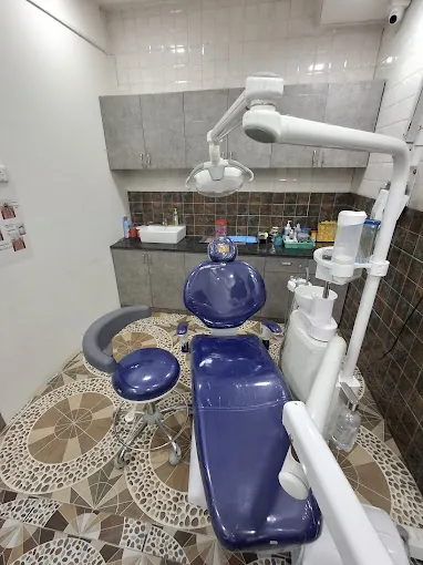 Image of: Agamagizh Dental Care Drar Abinaya In Triplicane 5