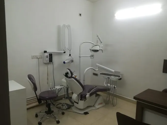 Image of: Almightys Dental Clinic In Triplicane 3