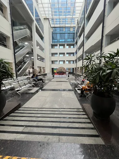 Image of: Aravind Eye Hospital In Poonamallee 2