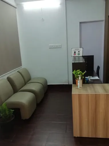 Image of: Brite Smile Dental Clinic In Saligramam 5
