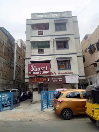 Image of: Clove Dental Clinic In Kilpauk