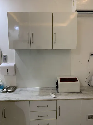 Image of: D Dental Studio In Shenoy Nagar