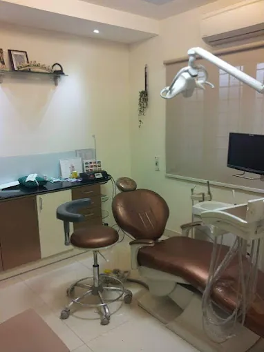 Image of: Drjayakumars Sulochana Dental Centre In Mambalam 2