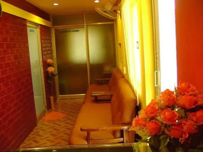 Image of: Drrajs Advanced Dental And Medical In Arumbakkam