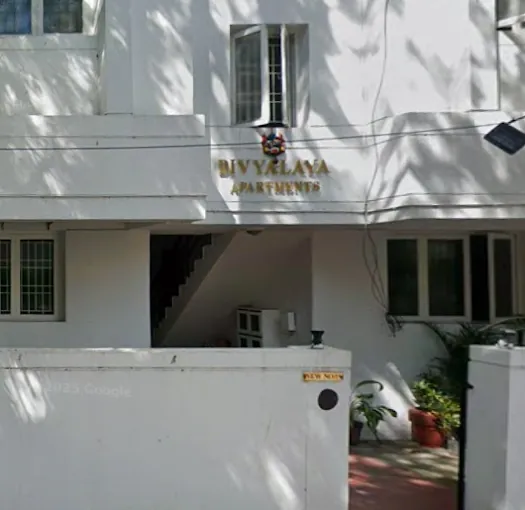 Image of: Drsindhura Koganti Pulmonologist In Aminjikarai