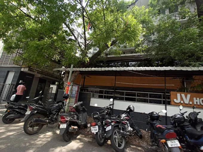 Image of: J V Hospitals In Kodambakkam