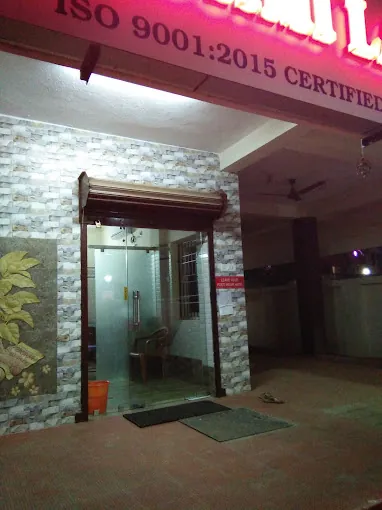 Image of: Lakshmi Lab Dr Bathragiri In Villivakkam 3