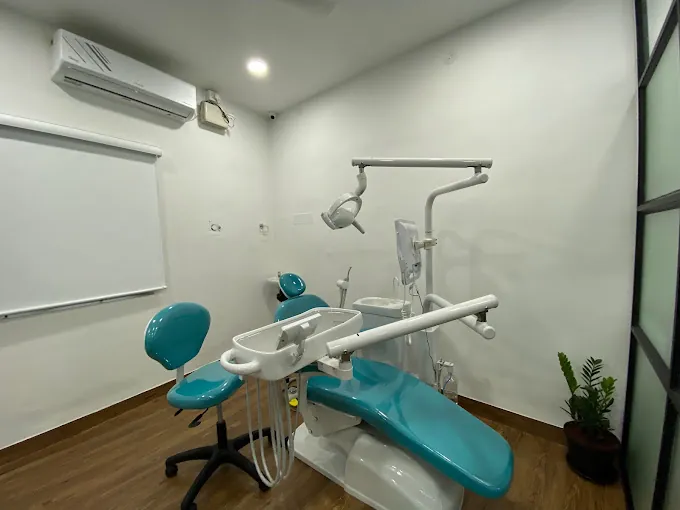 Image of: Malar Dental In Velachery