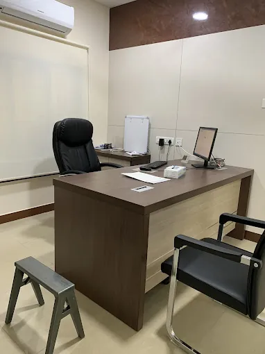 Image of: Medwin Clinic In Choolai 3