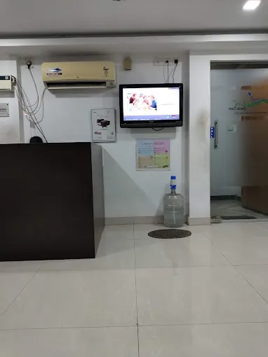 Image of: Mount Multispeciality Dental Clinic In Nungambakkam