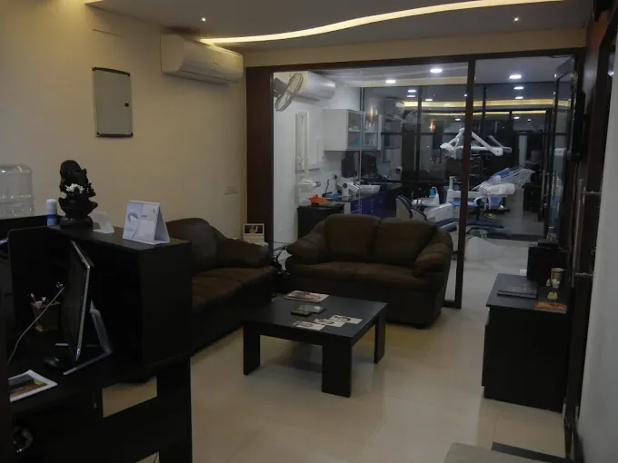 Image of: My Dental Specialist In Saligramam 4