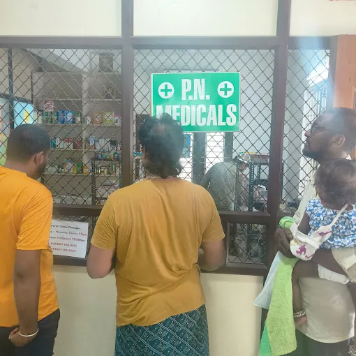Image of: Pn Child Care Clinic In Valasaravakkam