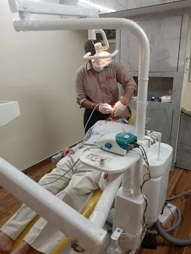 Image of: Premier Dental And Orthodontic Centre In Choolai